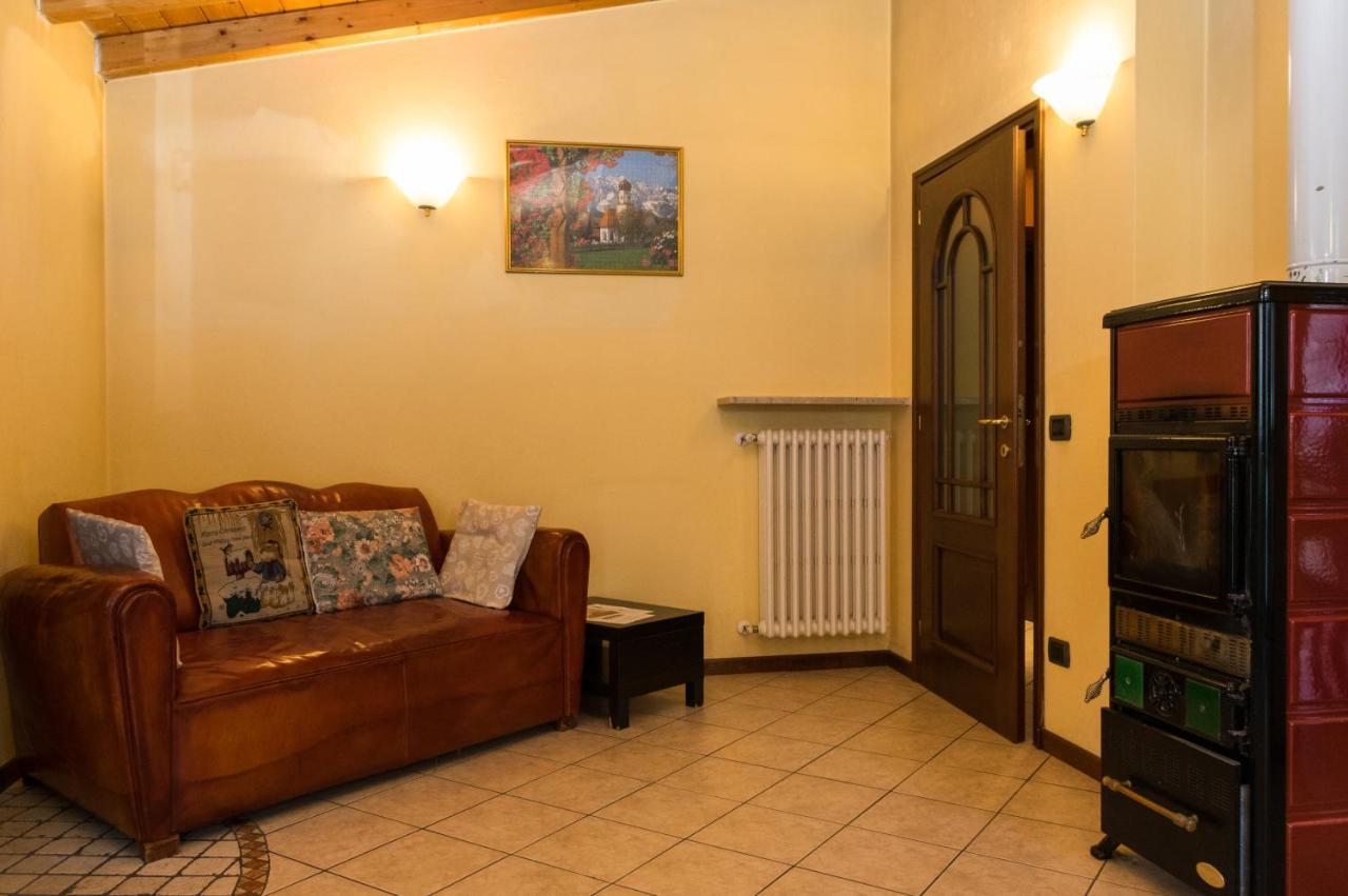 Goccia Di Resina #Sharingorobie Apartment Serina  Luaran gambar